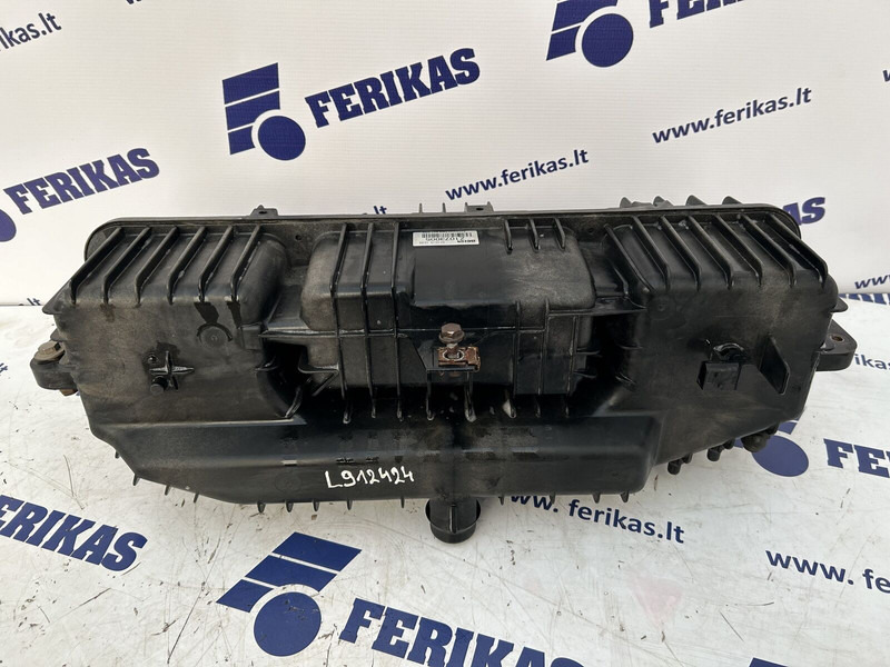 Mercedes-Benz expansion tank - Paisupaak - Veoauto: pilt 4 Mercedes-Benz expansion tank - Paisupaak - Veoauto: pilt 4