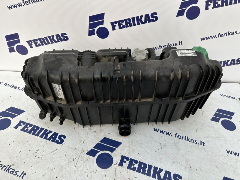 Mercedes-Benz expansion tank - Paisupaak - Veoauto: pilt 2 Mercedes-Benz expansion tank - Paisupaak - Veoauto: pilt 2