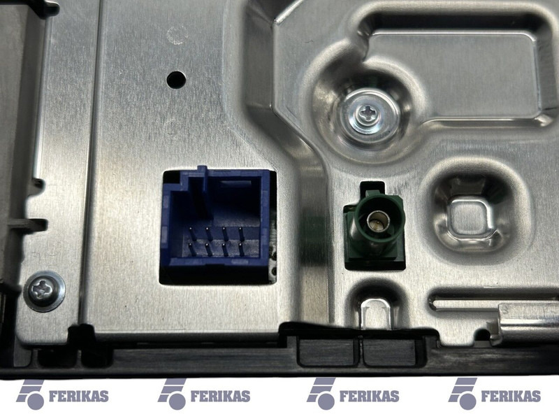 Mercedes-Benz instrumental cluster, dashboard - Armatuurlaud - Veoauto: pilt 3 Mercedes-Benz instrumental cluster, dashboard - Armatuurlaud - Veoauto: pilt 3