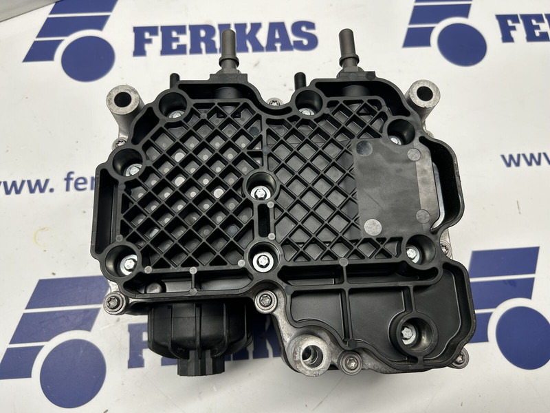 Renault AdBlue pump - Väljalaskesüsteem - Veoauto: pilt 2 Renault AdBlue pump - Väljalaskesüsteem - Veoauto: pilt 2