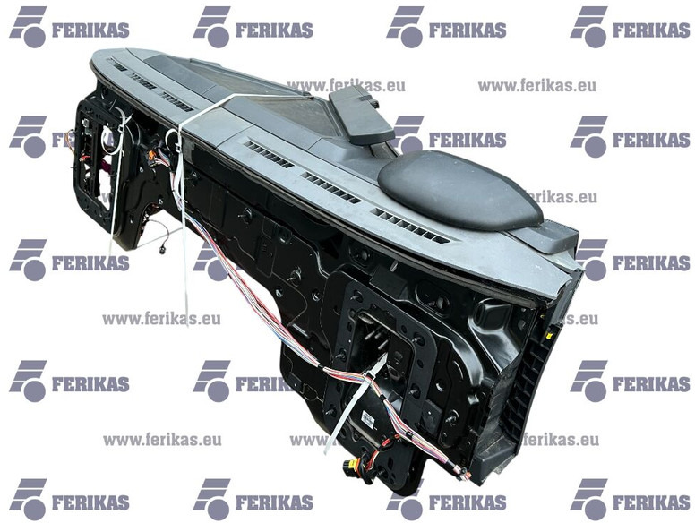 Renault complete dashboard - Kaitseraud - Veoauto: pilt 5 Renault complete dashboard - Kaitseraud - Veoauto: pilt 5