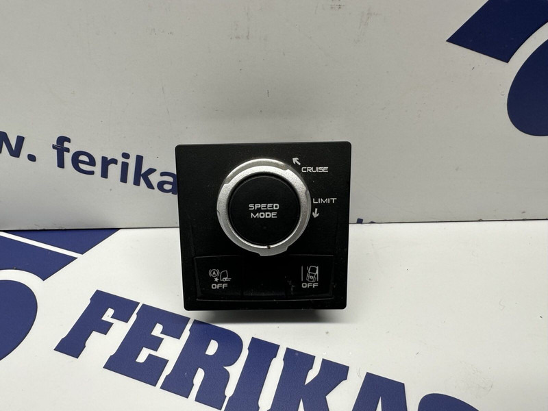 Renault cruise control switch - Armatuurlaud - Veoauto: pilt 1 Renault cruise control switch - Armatuurlaud - Veoauto: pilt 1