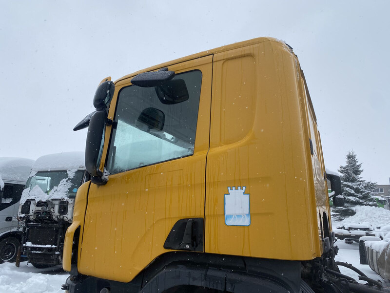 Scania P340 - Kabiin ja interjöör - Veoauto: pilt 4 Scania P340 - Kabiin ja interjöör - Veoauto: pilt 4