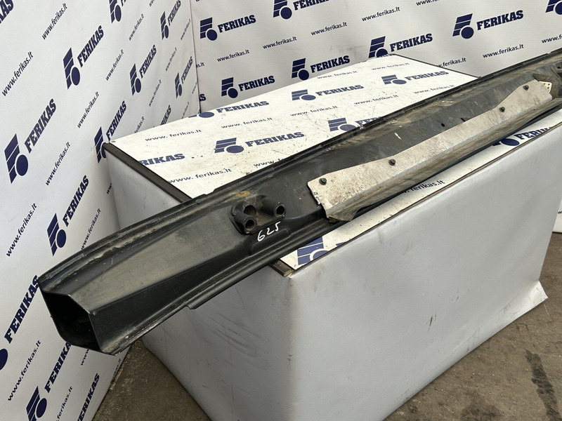 Scania bumper bar, support - Kaitseraud - Veoauto: pilt 3 Scania bumper bar, support - Kaitseraud - Veoauto: pilt 3