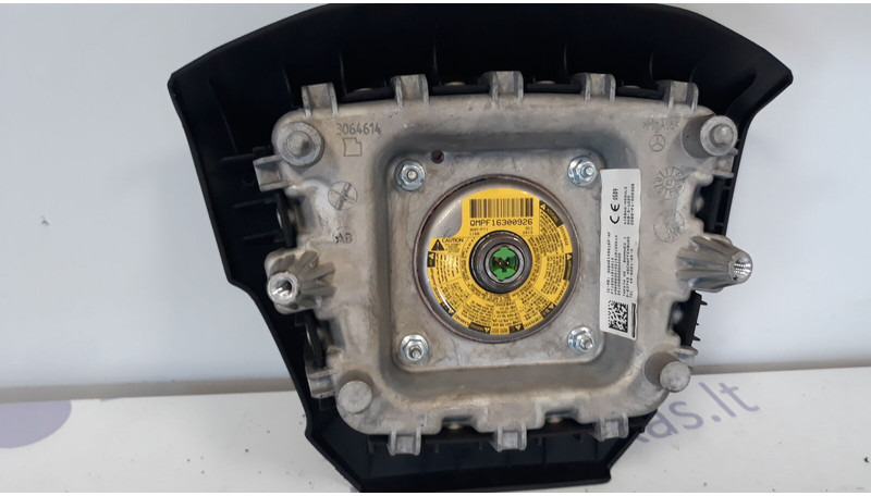 Mercedes-Benz A9608600102 - Varuosa - Veoauto: pilt 2 Mercedes-Benz A9608600102 - Varuosa - Veoauto: pilt 2