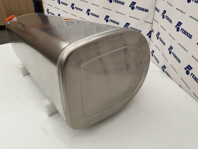 Volvo New aluminum fuel tank 475L - Kütusepaak - Veoauto: pilt 2 Volvo New aluminum fuel tank 475L - Kütusepaak - Veoauto: pilt 2