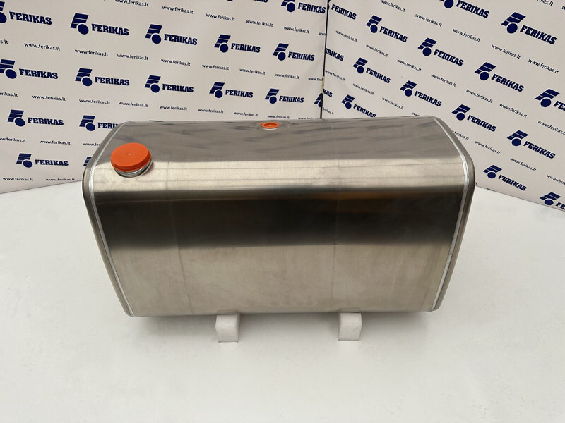 Volvo New aluminum fuel tank 490L - Kütusepaak - Veoauto: pilt 1 Volvo New aluminum fuel tank 490L - Kütusepaak - Veoauto: pilt 1