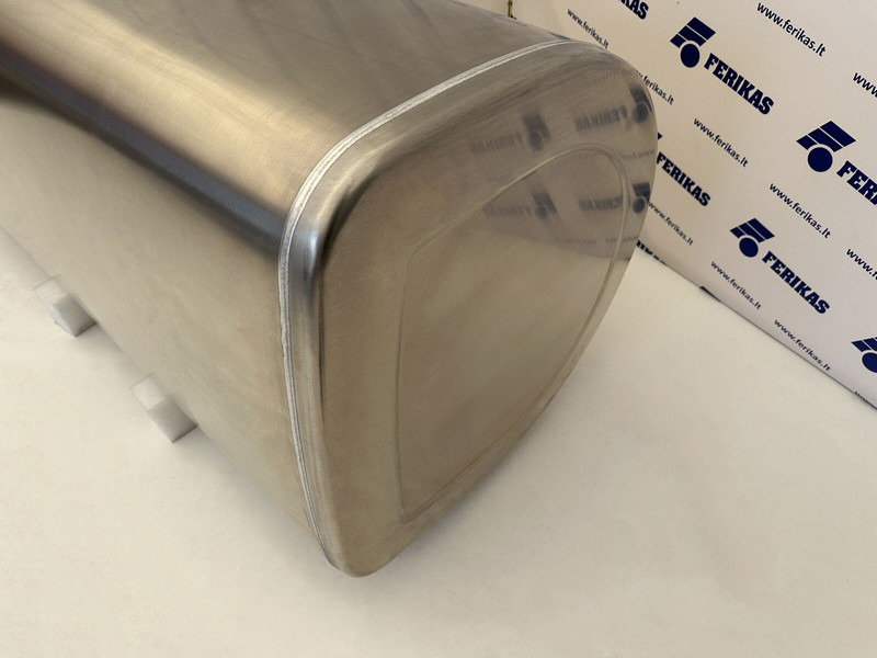 Volvo New aluminum fuel tank 650L - Kütusepaak - Veoauto: pilt 3 Volvo New aluminum fuel tank 650L - Kütusepaak - Veoauto: pilt 3
