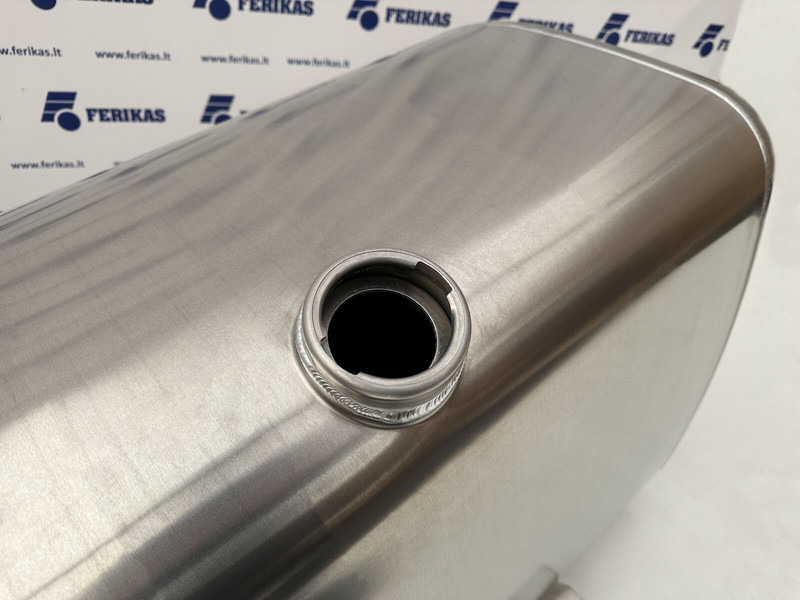 Volvo New aluminum fuel tank 870L - Kütusepaak - Veoauto: pilt 4 Volvo New aluminum fuel tank 870L - Kütusepaak - Veoauto: pilt 4