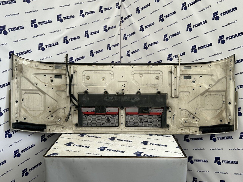 Volvo front panel - Kapotikaas - Veoauto: pilt 2 Volvo front panel - Kapotikaas - Veoauto: pilt 2
