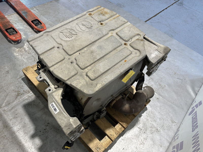 Volvo selective catalyst reduction silencer, SCR - Katalüüsmuundur - Veoauto: pilt 4 Volvo selective catalyst reduction silencer, SCR - Katalüüsmuundur - Veoauto: pilt 4