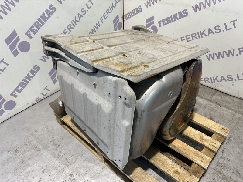 Volvo selective catalyst reduction silencer, SCR - Katalüüsmuundur - Veoauto: pilt 1 Volvo selective catalyst reduction silencer, SCR - Katalüüsmuundur - Veoauto: pilt 1