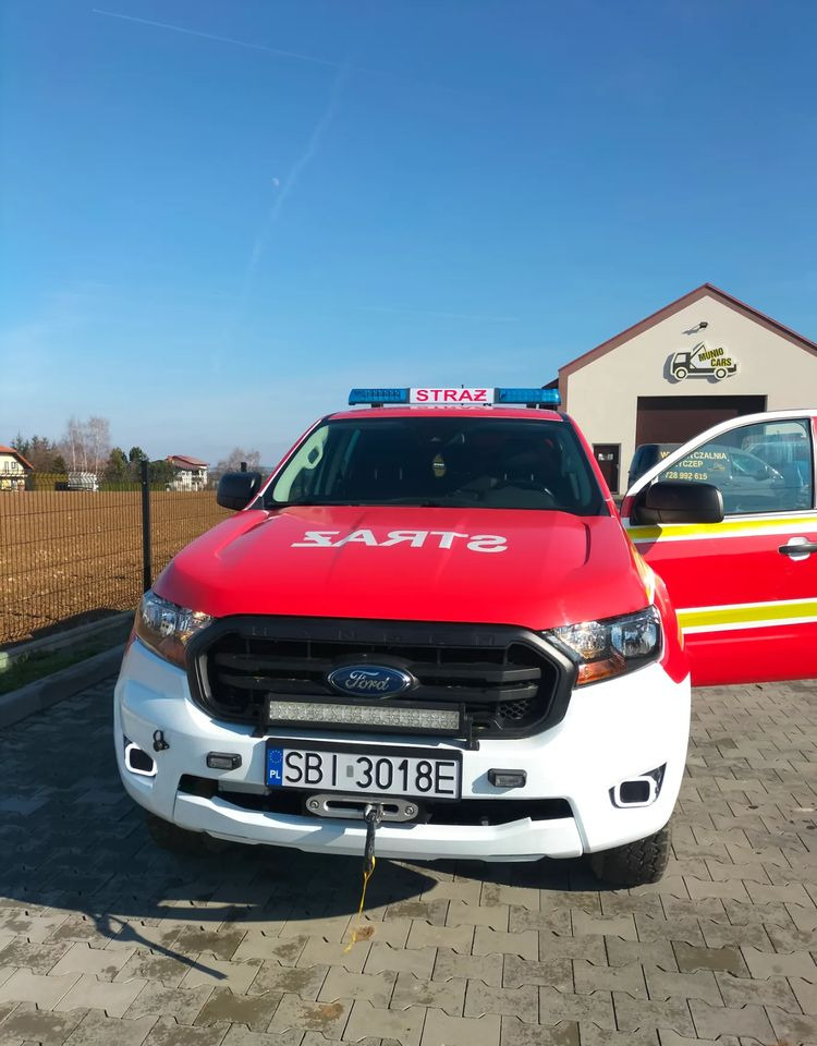 Ford Ranger 4x4 2.0 TDCI Straż strażacki pożarniczy ratowniczy pickup (Amarok, Navara, L200, Hilux) - Pikap: pilt 5 Ford Ranger 4x4 2.0 TDCI Straż strażacki pożarniczy ratowniczy pickup (Amarok, Navara, L200, Hilux) - Pikap: pilt 5