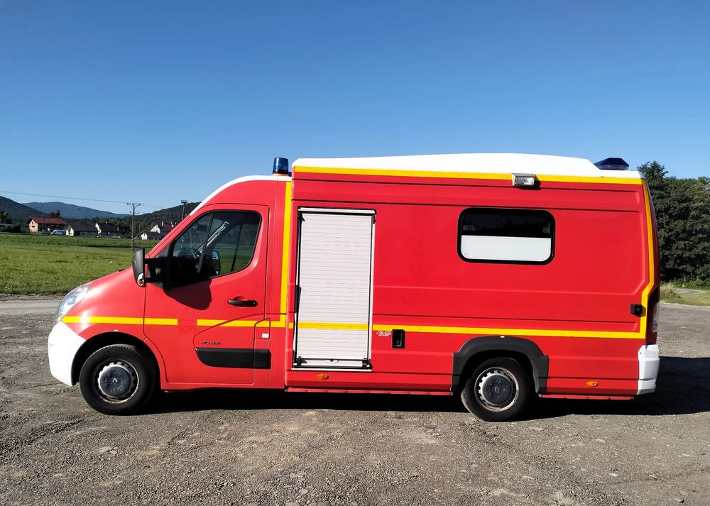 Renault Master III 2.3 ambulans karetka kontener straż pogotowie - Kiirabiauto: pilt 2 Renault Master III 2.3 ambulans karetka kontener straż pogotowie - Kiirabiauto: pilt 2