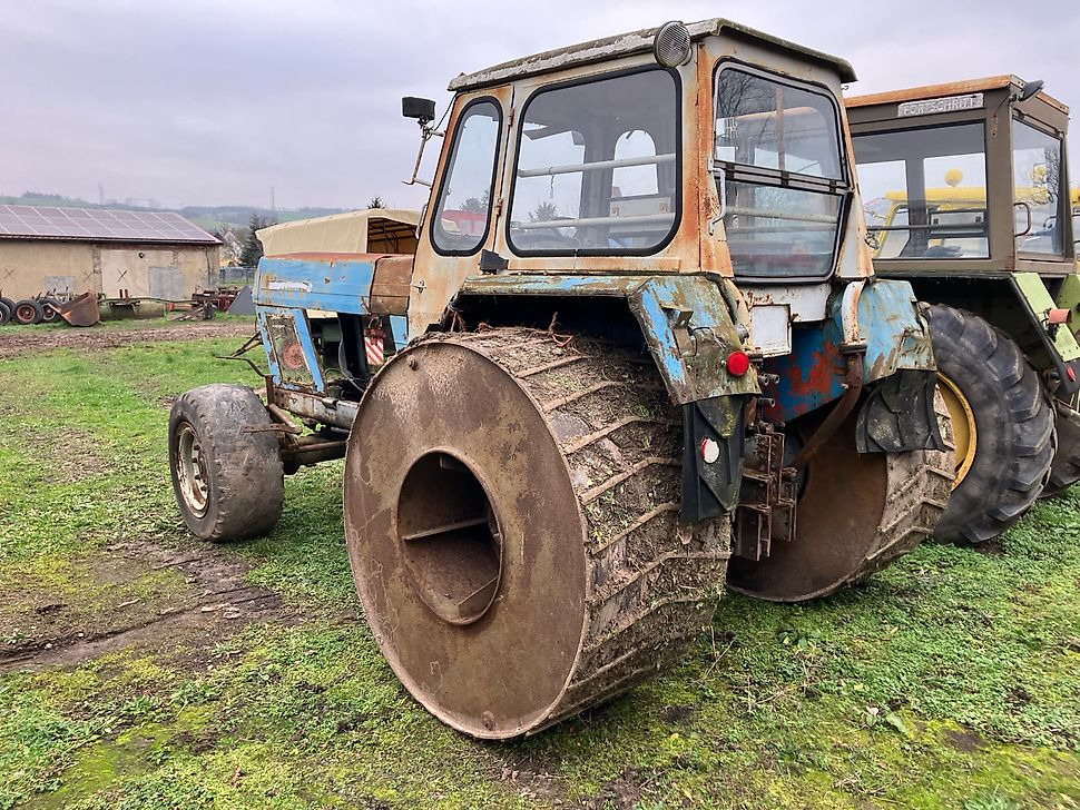 Türpisch Landmaschinen
Herr Christian Türpisch - - Traktor: pilt 5 Türpisch Landmaschinen
Herr Christian Türpisch - - Traktor: pilt 5