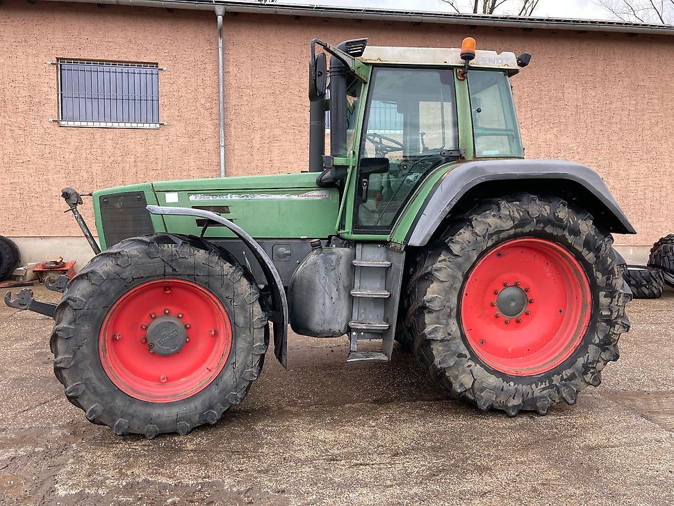 Türpisch Landmaschinen
Herr Christian Türpisch - - Traktor: pilt 1 Türpisch Landmaschinen
Herr Christian Türpisch - - Traktor: pilt 1