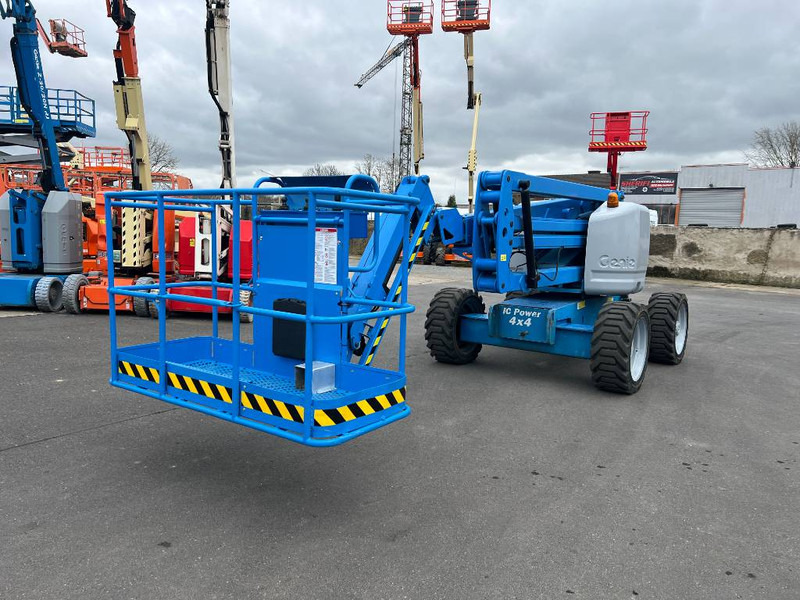 Genie Z45/25 JRT 4x4 diesel 16m (1601) - Liigendpoom: pilt 3 Genie Z45/25 JRT 4x4 diesel 16m (1601) - Liigendpoom: pilt 3