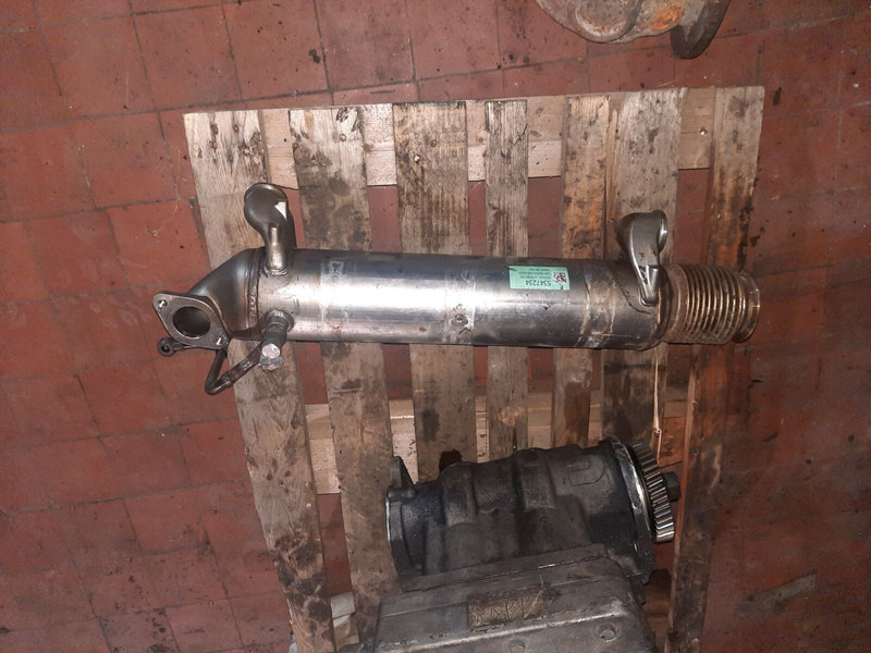 Cummins ISL egr Cooler - Väljalaskesüsteem: pilt 2 Cummins ISL egr Cooler - Väljalaskesüsteem: pilt 2