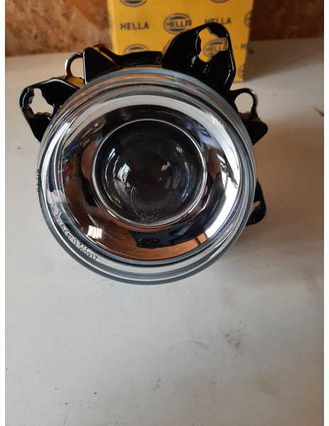 Hella - Esituled: pilt 3 Hella - Esituled: pilt 3