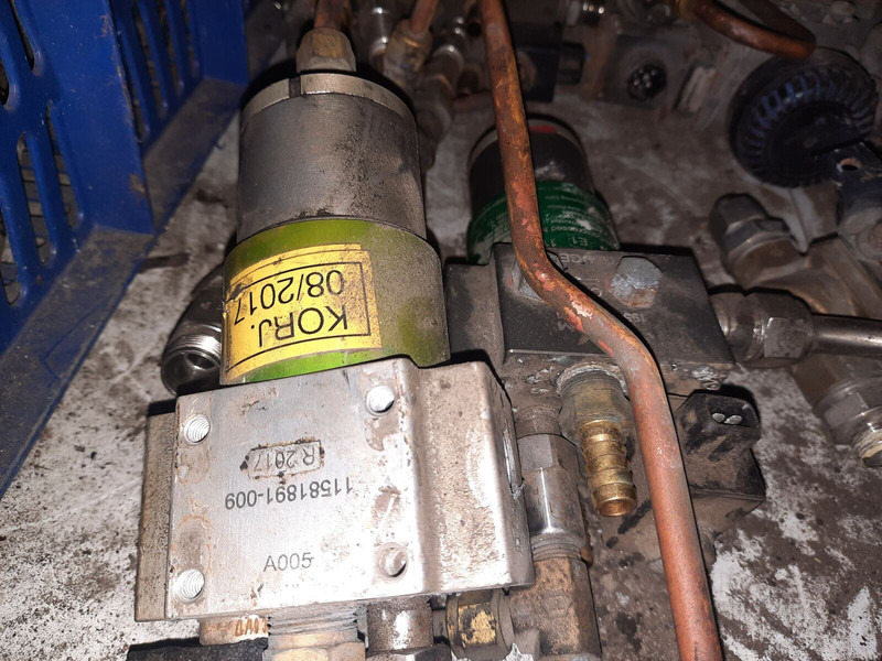MAN E51.13111-6036 газовый редуктор - Kütusesüsteem: pilt 2 MAN E51.13111-6036 газовый редуктор - Kütusesüsteem: pilt 2