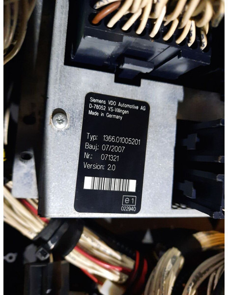 Mercedes-Benz D-78052VS - Armatuurlaud: pilt 4 Mercedes-Benz D-78052VS - Armatuurlaud: pilt 4