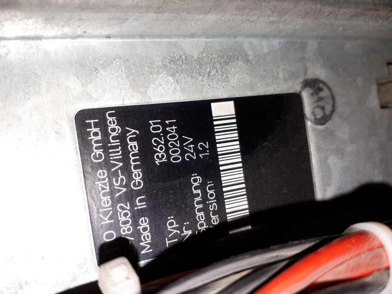 Mercedes-Benz  - Mootori juhtimisseade: pilt 4 Mercedes-Benz  - Mootori juhtimisseade: pilt 4