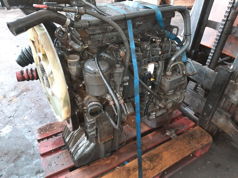 Mercedes-Benz OM 904 LA - Mootor: pilt 2 Mercedes-Benz OM 904 LA - Mootor: pilt 2