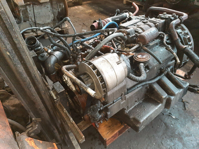 Mercedes-Benz Om 906 - Mootor: pilt 1 Mercedes-Benz Om 906 - Mootor: pilt 1