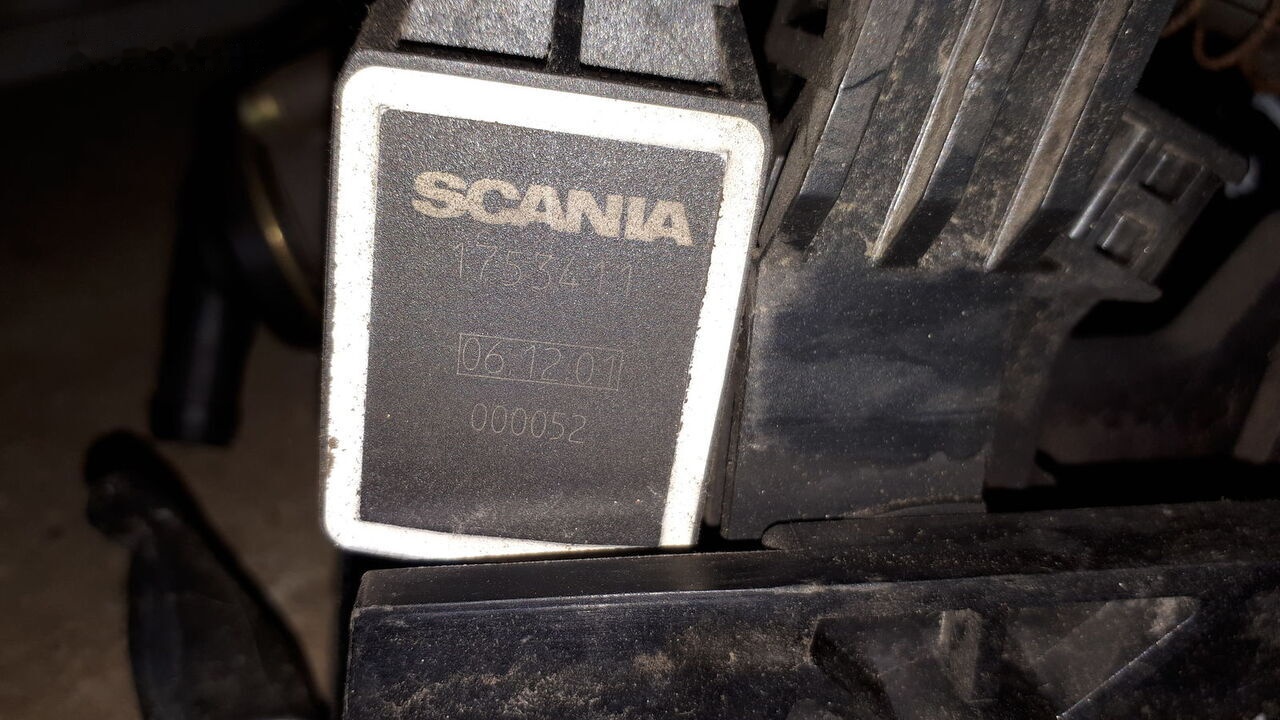 Pedal gaza 1753411 SCANIA 5-y serii - Pedaal - Buss: pilt 4 Pedal gaza 1753411 SCANIA 5-y serii - Pedaal - Buss: pilt 4
