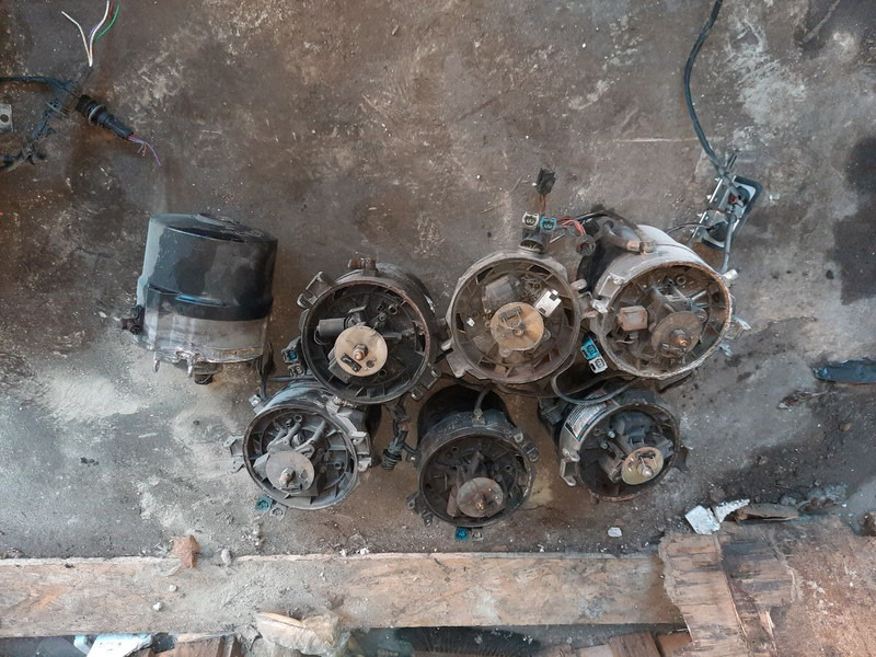 Scania Spheros Thermo 300 - Soojendus/ Ventilatsioon: pilt 3 Scania Spheros Thermo 300 - Soojendus/ Ventilatsioon: pilt 3