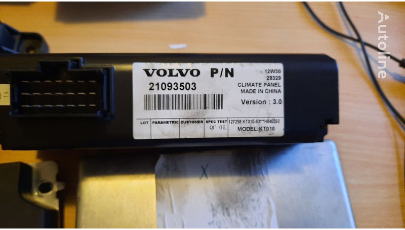 Volvo 20815236-P04. 70327101. 2054900 . 20744283-01. 3192577. 20815236 - Mootori juhtimisseade: pilt 4 Volvo 20815236-P04. 70327101. 2054900 . 20744283-01. 3192577. 20815236 - Mootori juhtimisseade: pilt 4