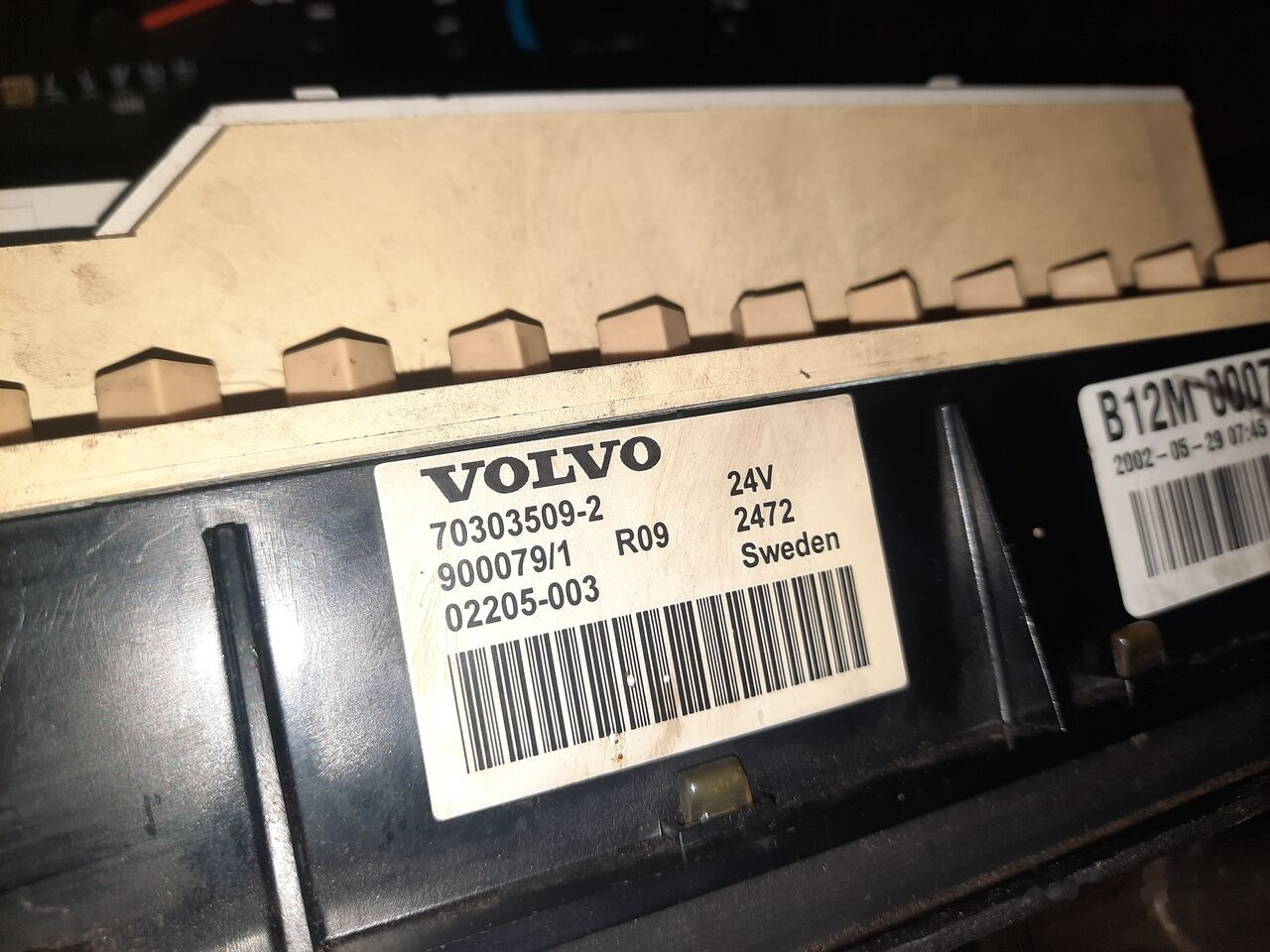 Volvo 70361832-1 . 70361831. 70329201-2 .22205475-P03. 70392912-P01/ Volvo B7 . B9. B12 . FH. Scania - Armatuurlaud - Buss: pilt 3 Volvo 70361832-1 . 70361831. 70329201-2 .22205475-P03. 70392912-P01/ Volvo B7 . B9. B12 . FH. Scania - Armatuurlaud - Buss: pilt 3