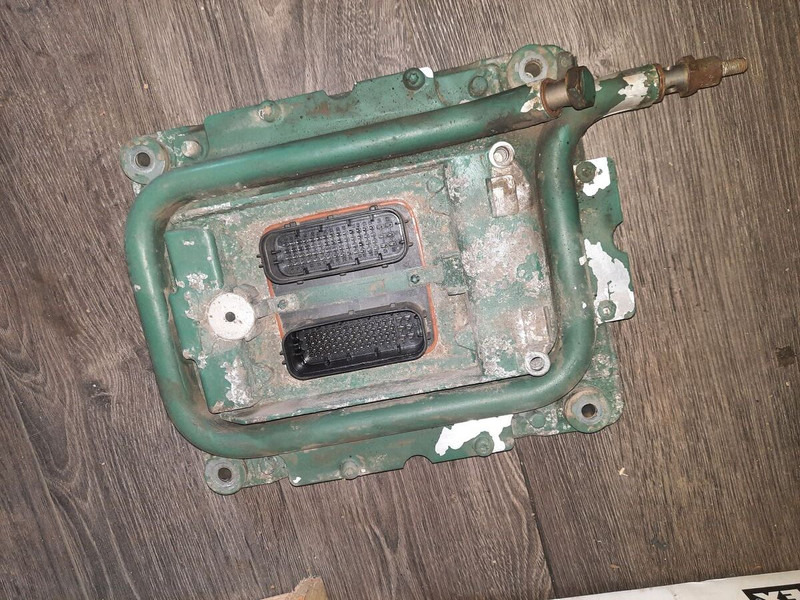 Volvo D12 D7C D9 - Mootori juhtimisseade: pilt 3 Volvo D12 D7C D9 - Mootori juhtimisseade: pilt 3