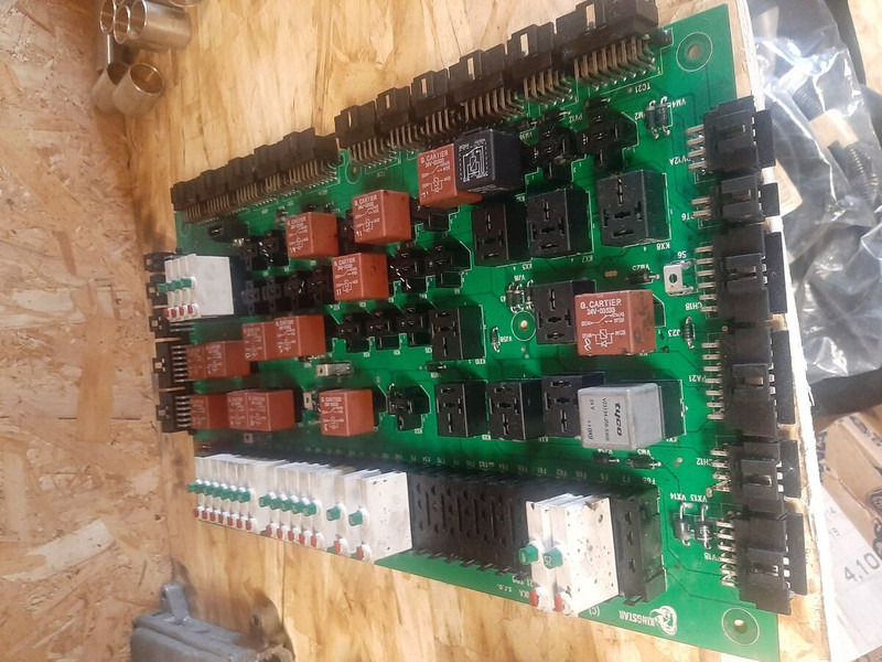 Volvo - Elektrisüsteem: pilt 5 Volvo - Elektrisüsteem: pilt 5