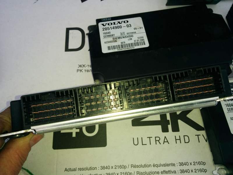 Volvo Siemts VDO 20514900-03 20569213-P03. 20744283-01. 20865208-02. - Mootori juhtimisseade: pilt 5 Volvo Siemts VDO 20514900-03 20569213-P03. 20744283-01. 20865208-02. - Mootori juhtimisseade: pilt 5