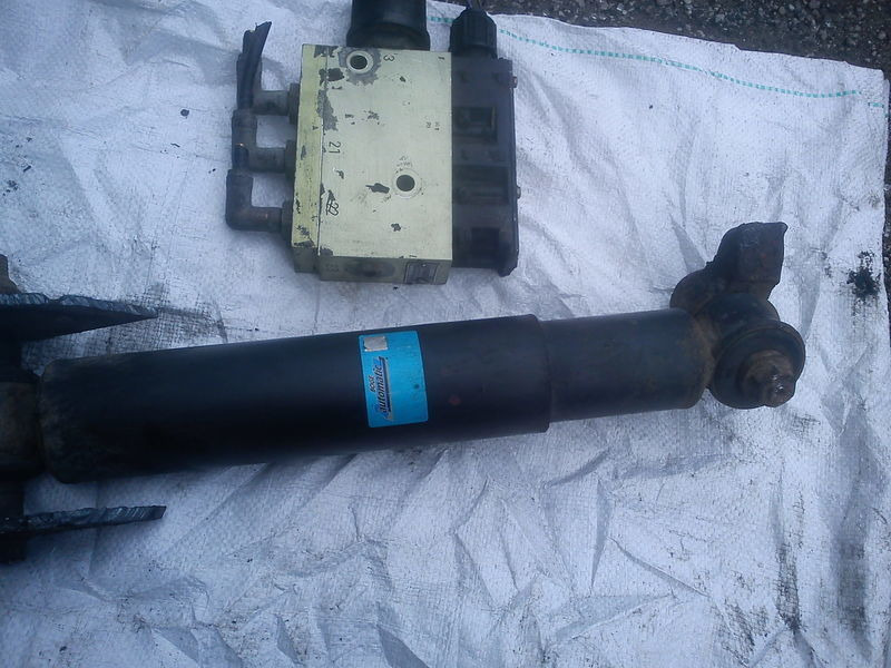 Volvo Уронем пола 0501100014. 28. 29. 35. 40. - Mootori juhtimisseade: pilt 3 Volvo Уронем пола 0501100014. 28. 29. 35. 40. - Mootori juhtimisseade: pilt 3