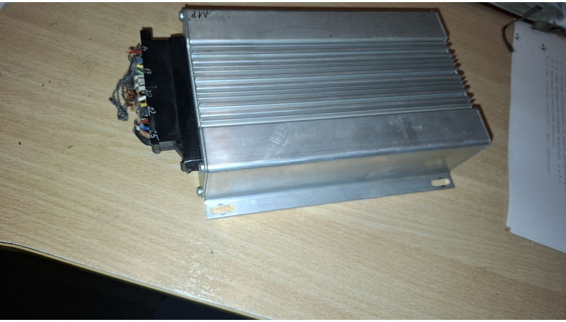 Volvo предохранительные платы Ивеко - Armatuurlaud: pilt 3 Volvo предохранительные платы Ивеко - Armatuurlaud: pilt 3