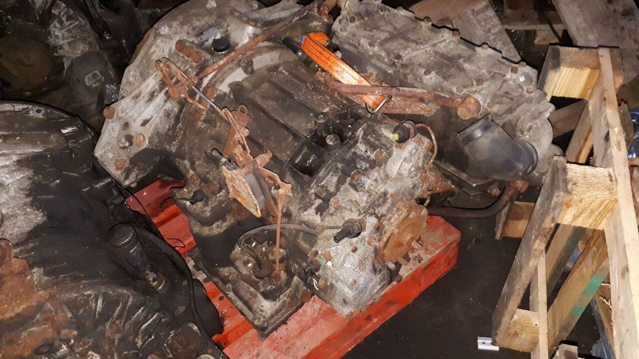 W 3H 110 . W4B 110.3 0 . G4-130. Mercedes-Benz o405 O 350/ MAN - Käigukast - Buss: pilt 5 W 3H 110 . W4B 110.3 0 . G4-130. Mercedes-Benz o405 O 350/ MAN - Käigukast - Buss: pilt 5