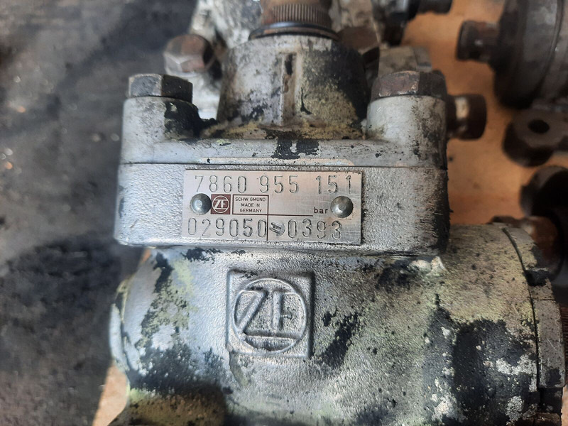 Zf Lenksysteme OmniLink - Roolikarp: pilt 3 Zf Lenksysteme OmniLink - Roolikarp: pilt 3