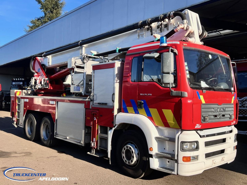 MAN TGA 26.350 Magirus ALP 320L = 32 meter, Waterpump, 6x4, Steel springs - Veoauto: pilt 3 MAN TGA 26.350 Magirus ALP 320L = 32 meter, Waterpump, 6x4, Steel springs - Veoauto: pilt 3