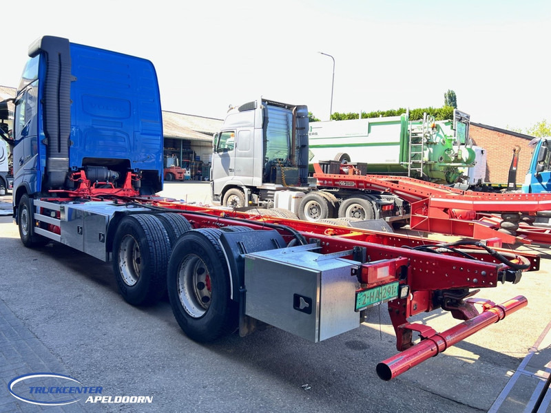 Volvo FH 540 6x4, Dual clutch, XL Globetrotter, PTO, Retarder - Kabiinišassiiga veoauto: pilt 4 Volvo FH 540 6x4, Dual clutch, XL Globetrotter, PTO, Retarder - Kabiinišassiiga veoauto: pilt 4