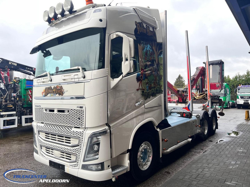 Volvo FH 750 Loglift, 6x4, Dynamic steering, Globetrotter - Metsaveok, Kraanaga veoauto: pilt 4 Volvo FH 750 Loglift, 6x4, Dynamic steering, Globetrotter - Metsaveok, Kraanaga veoauto: pilt 4