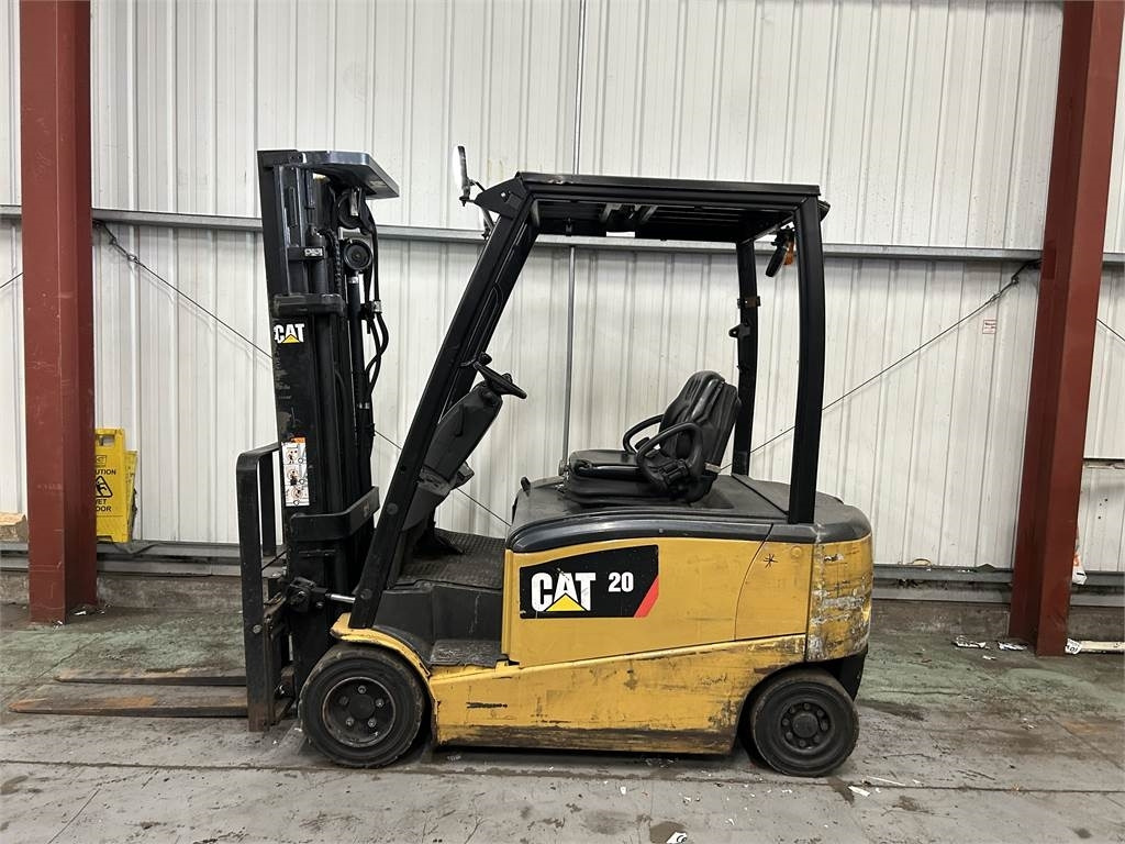 CAT EP20PN - Elektritõstuk: pilt 1 CAT EP20PN - Elektritõstuk: pilt 1