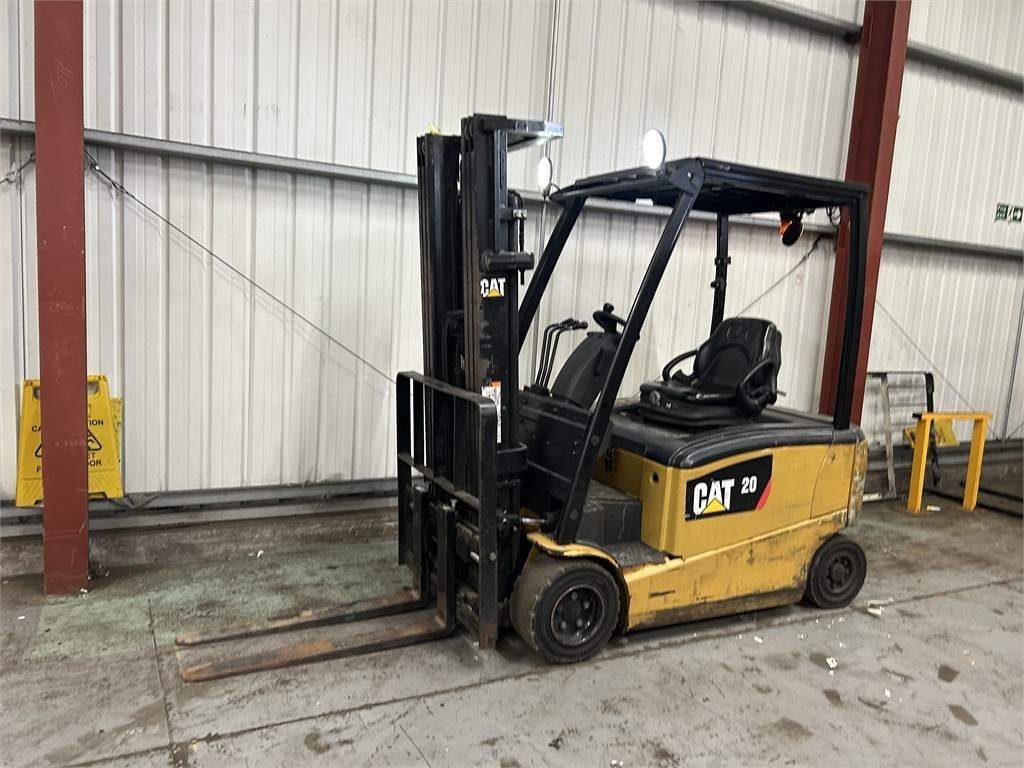 CAT EP20PN - Elektritõstuk: pilt 2 CAT EP20PN - Elektritõstuk: pilt 2