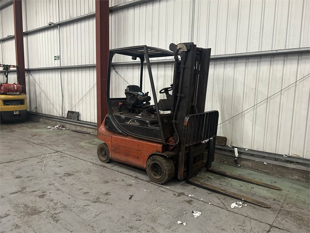 Linde E18P-02 - Elektritõstuk: pilt 4 Linde E18P-02 - Elektritõstuk: pilt 4