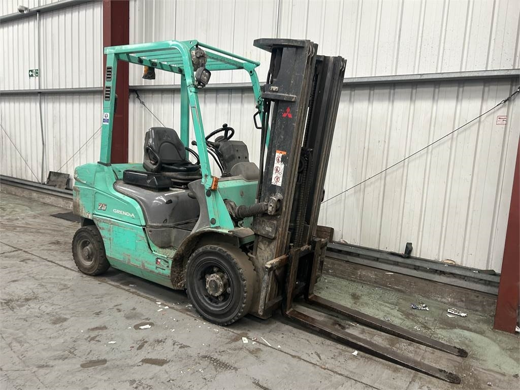 Mitsubishi FD25NT - Diiseltõstuk: pilt 4 Mitsubishi FD25NT - Diiseltõstuk: pilt 4