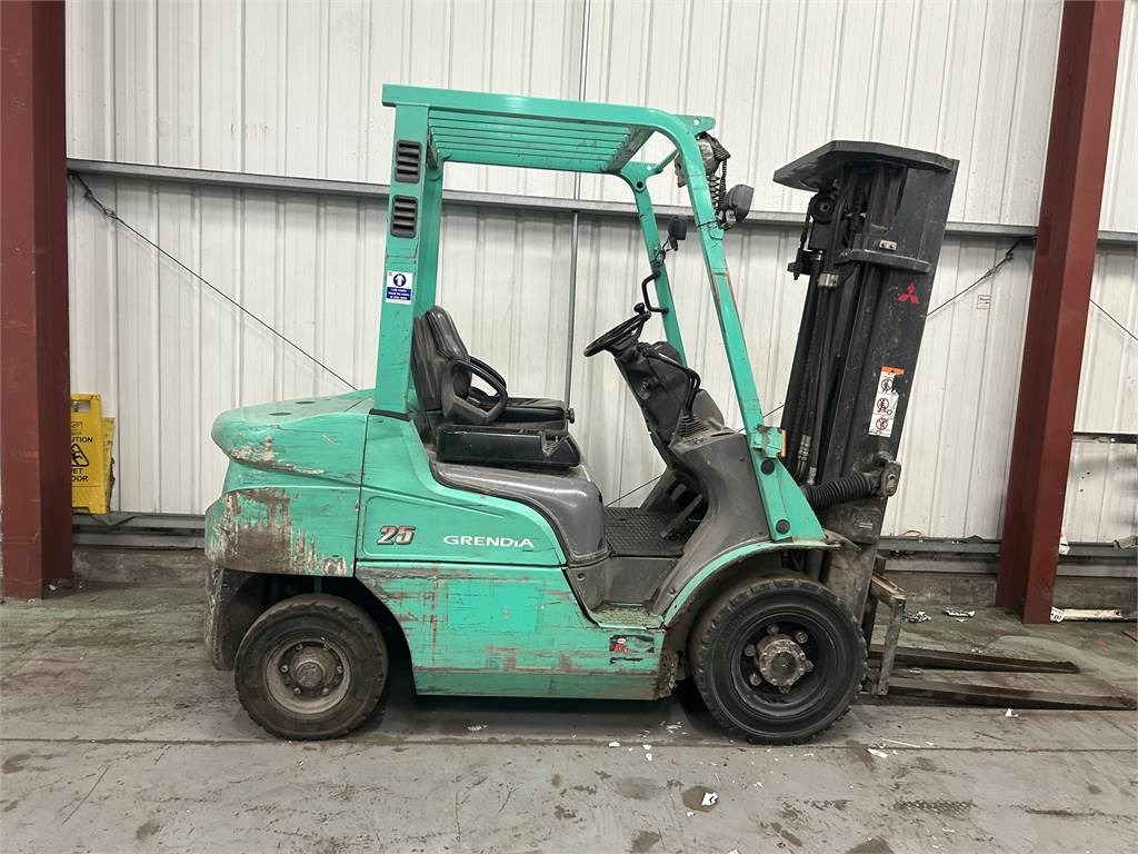 Mitsubishi FD25NT - Diiseltõstuk: pilt 5 Mitsubishi FD25NT - Diiseltõstuk: pilt 5