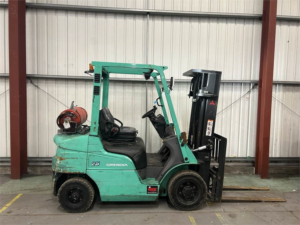 Mitsubishi FG25NT - Gaasitõstuk: pilt 5 Mitsubishi FG25NT - Gaasitõstuk: pilt 5