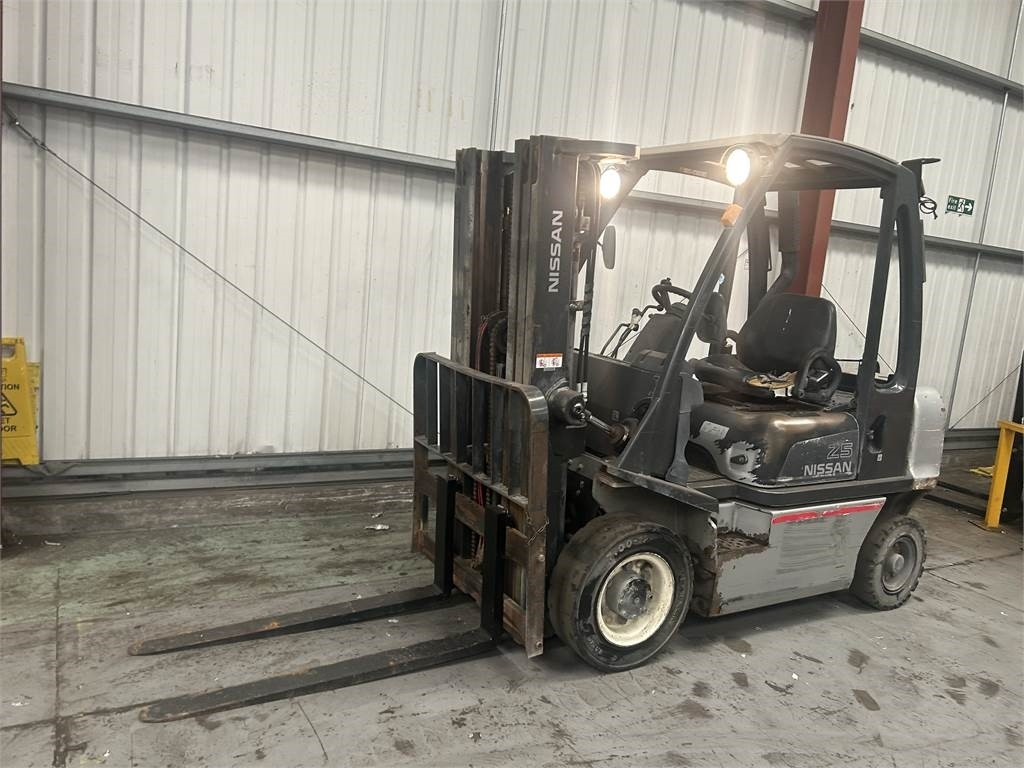 Nissan Y1D2A25Q - Diiseltõstuk: pilt 2 Nissan Y1D2A25Q - Diiseltõstuk: pilt 2