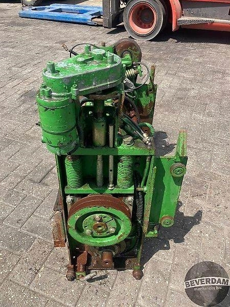 John Deere Korrelkneuzer- 6000 serie - Koristusmasina lisad: pilt 4 John Deere Korrelkneuzer- 6000 serie - Koristusmasina lisad: pilt 4